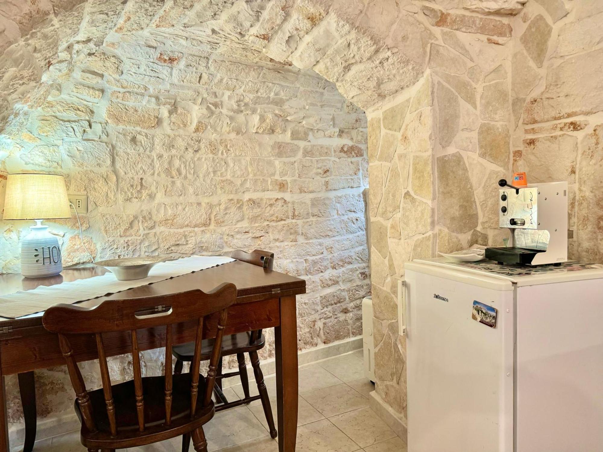 Trulli Fenice Альберобелло Номер фото